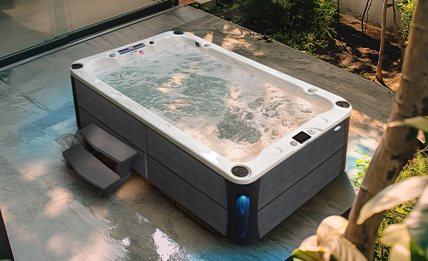 Deck Series Compton hot tubs for sale